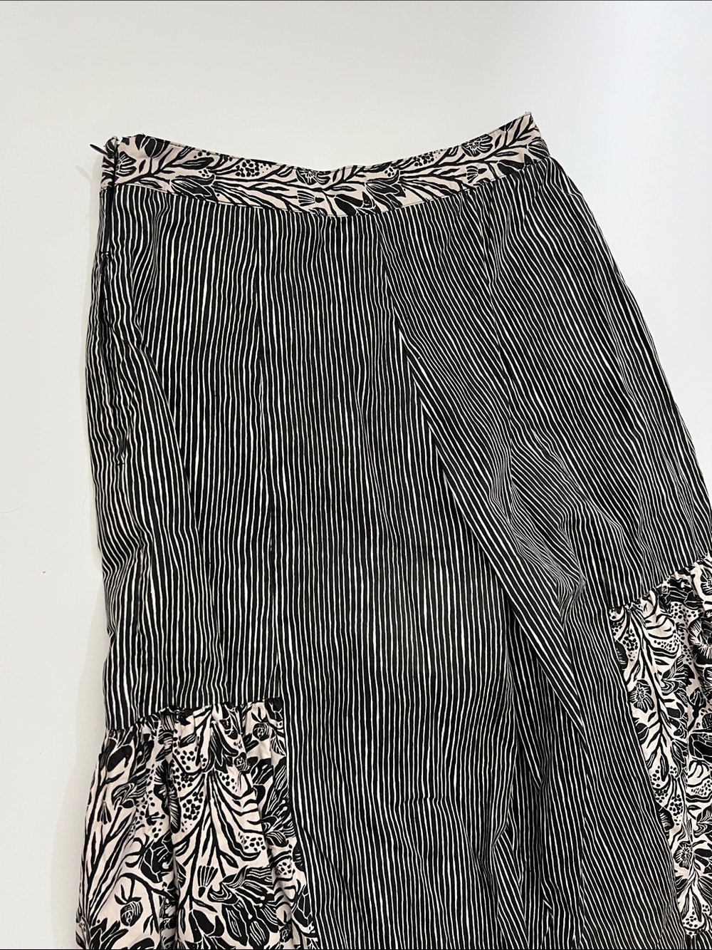 Anthropologie Bloomingprint Wide Leg Pants - Picture 7 of 7